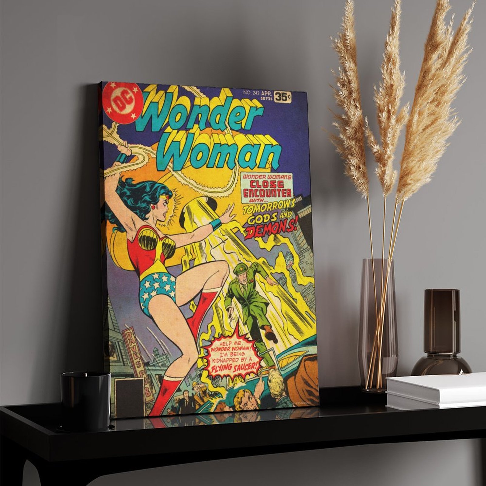 Wonder Woman Close Encounter