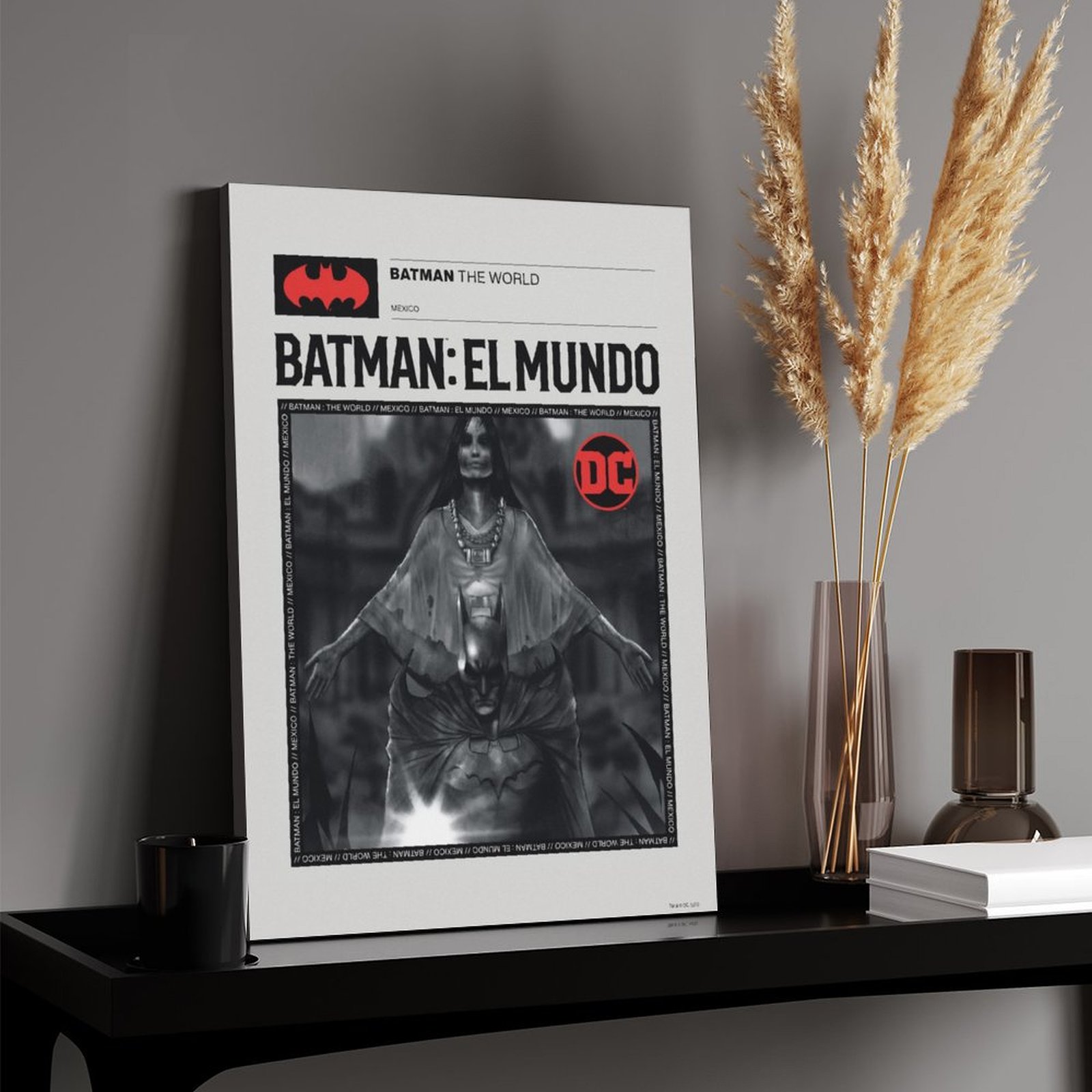 Batman The World BW Mexico