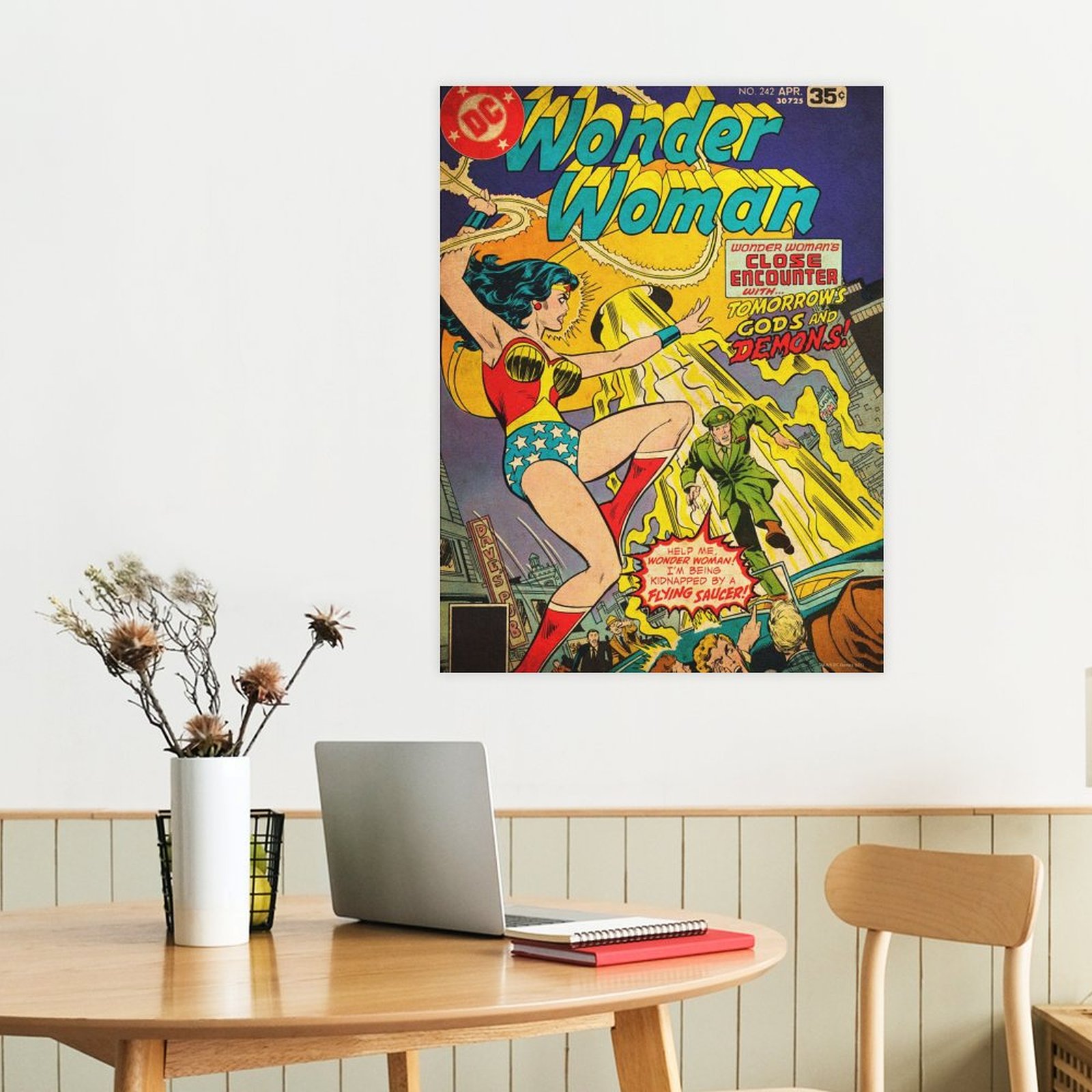 Wonder Woman Close Encounter