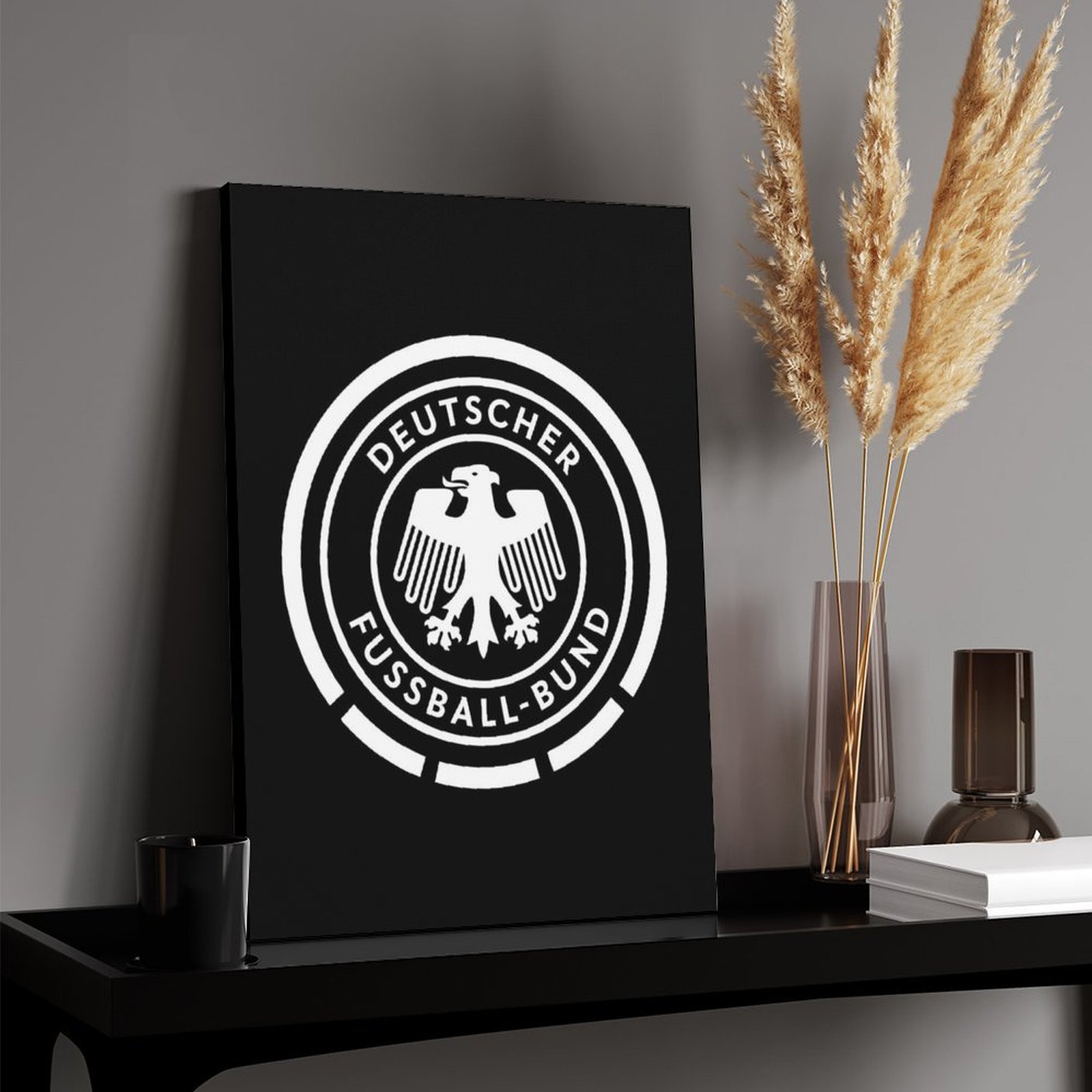 DFB Crest 3