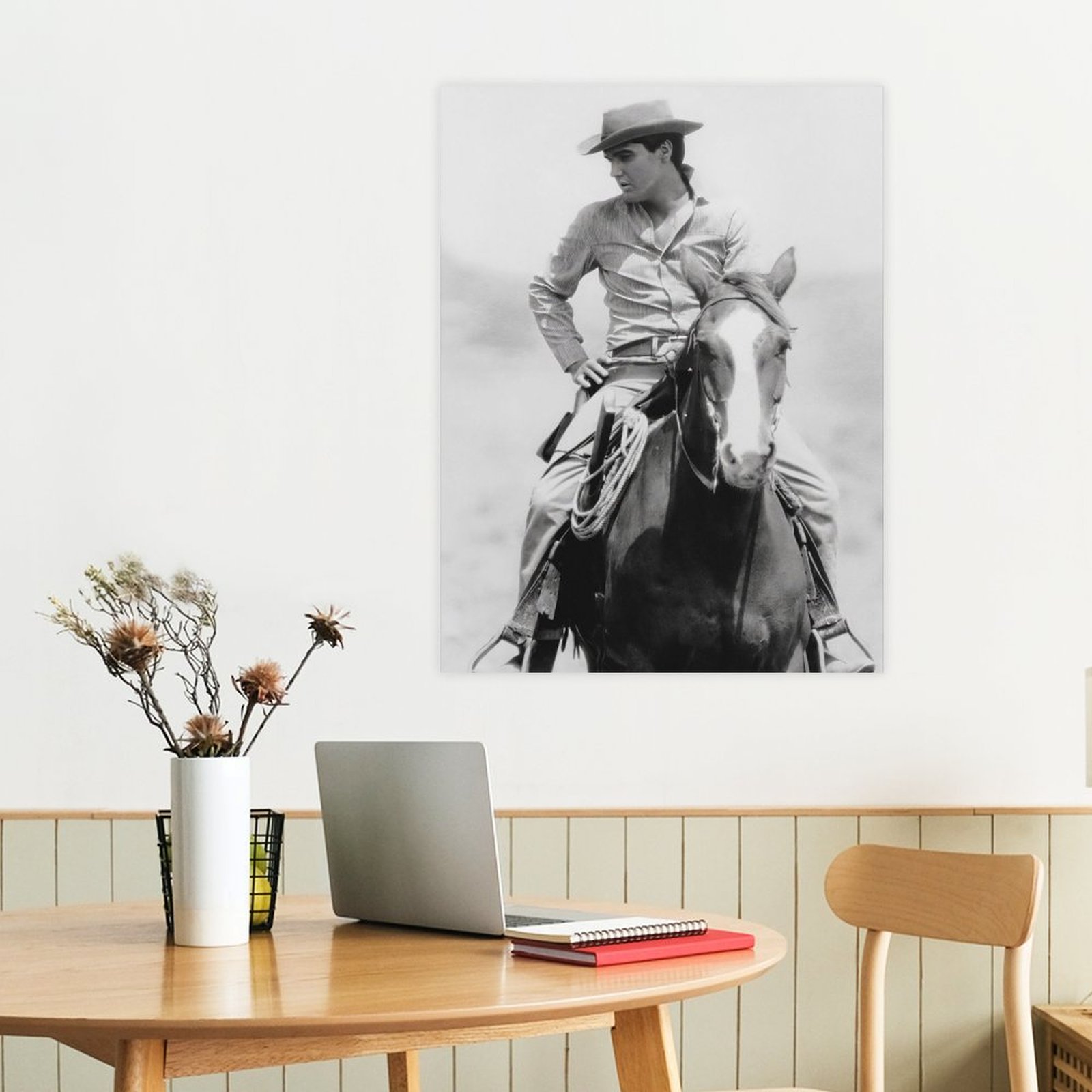 Elvis Presley photo 4