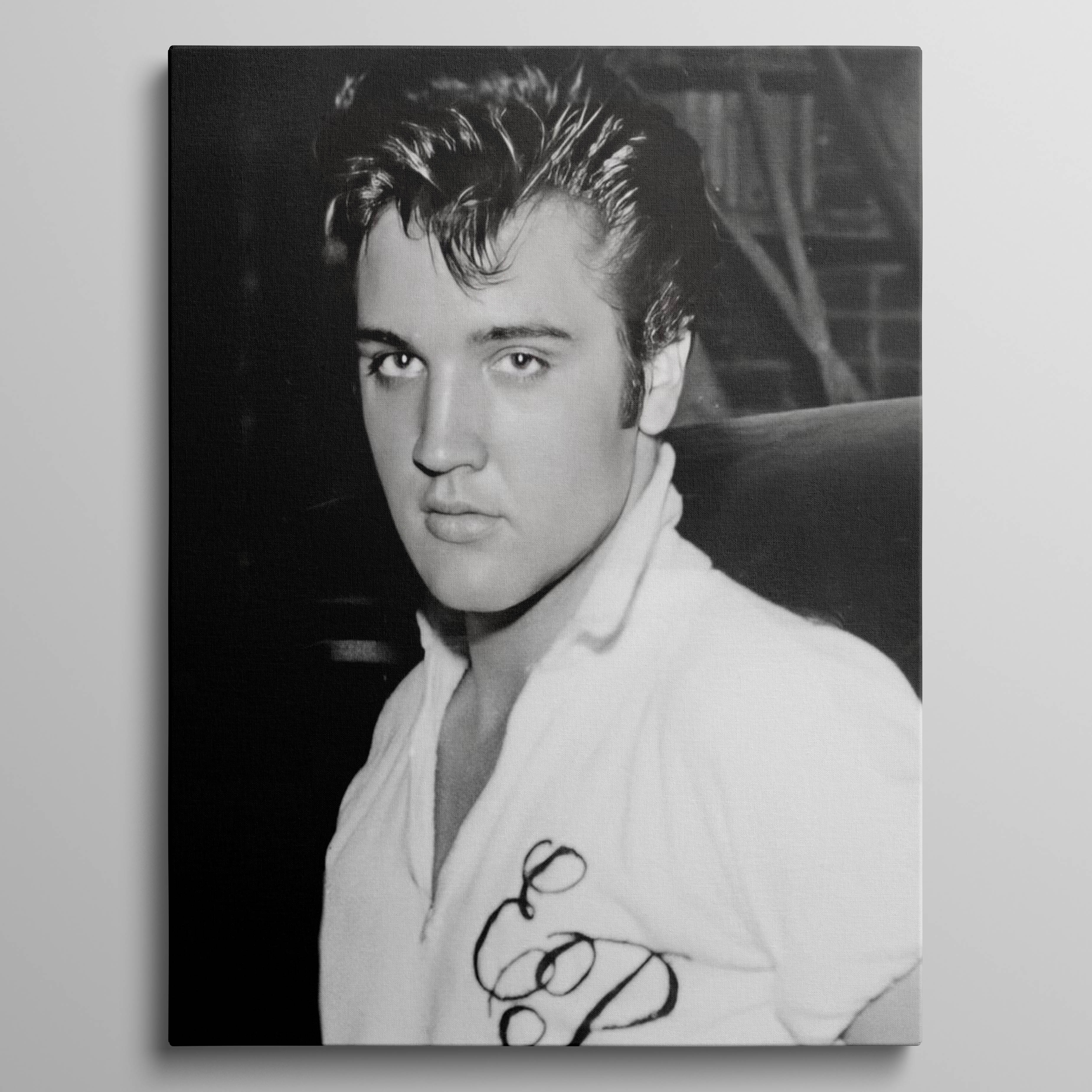 Elvis Presley photo 30