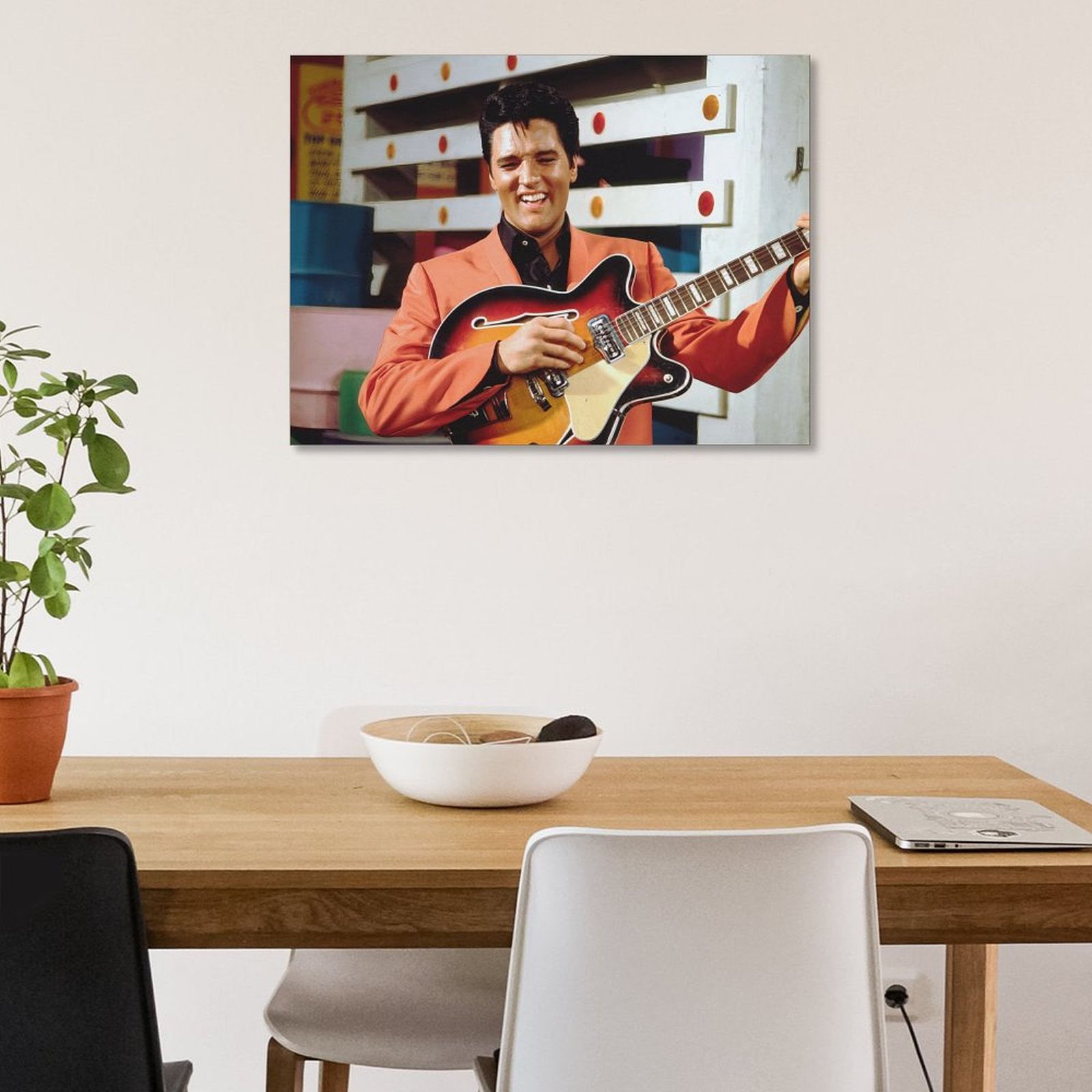 Elvis Presley photo 14