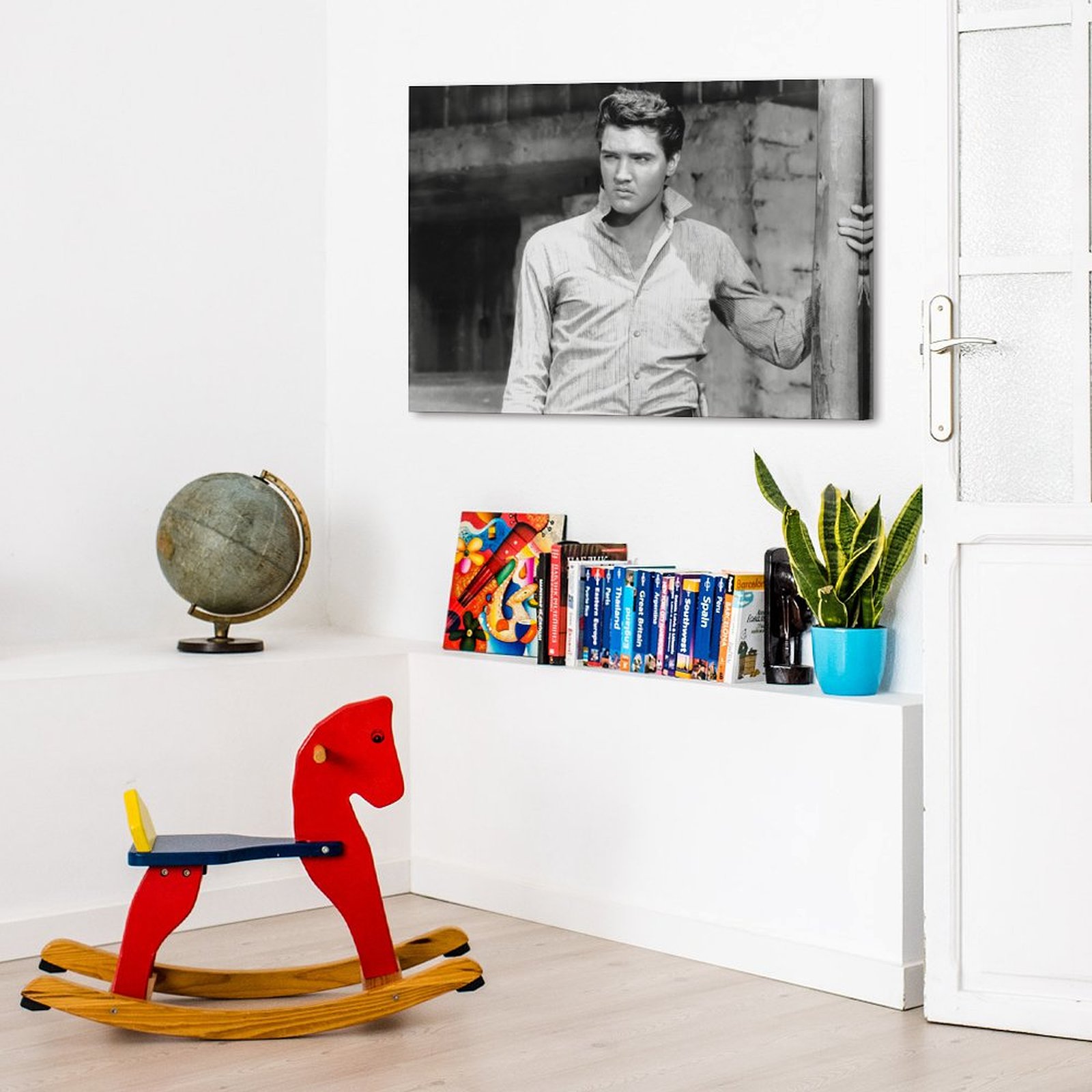 Elvis Presley photo 12