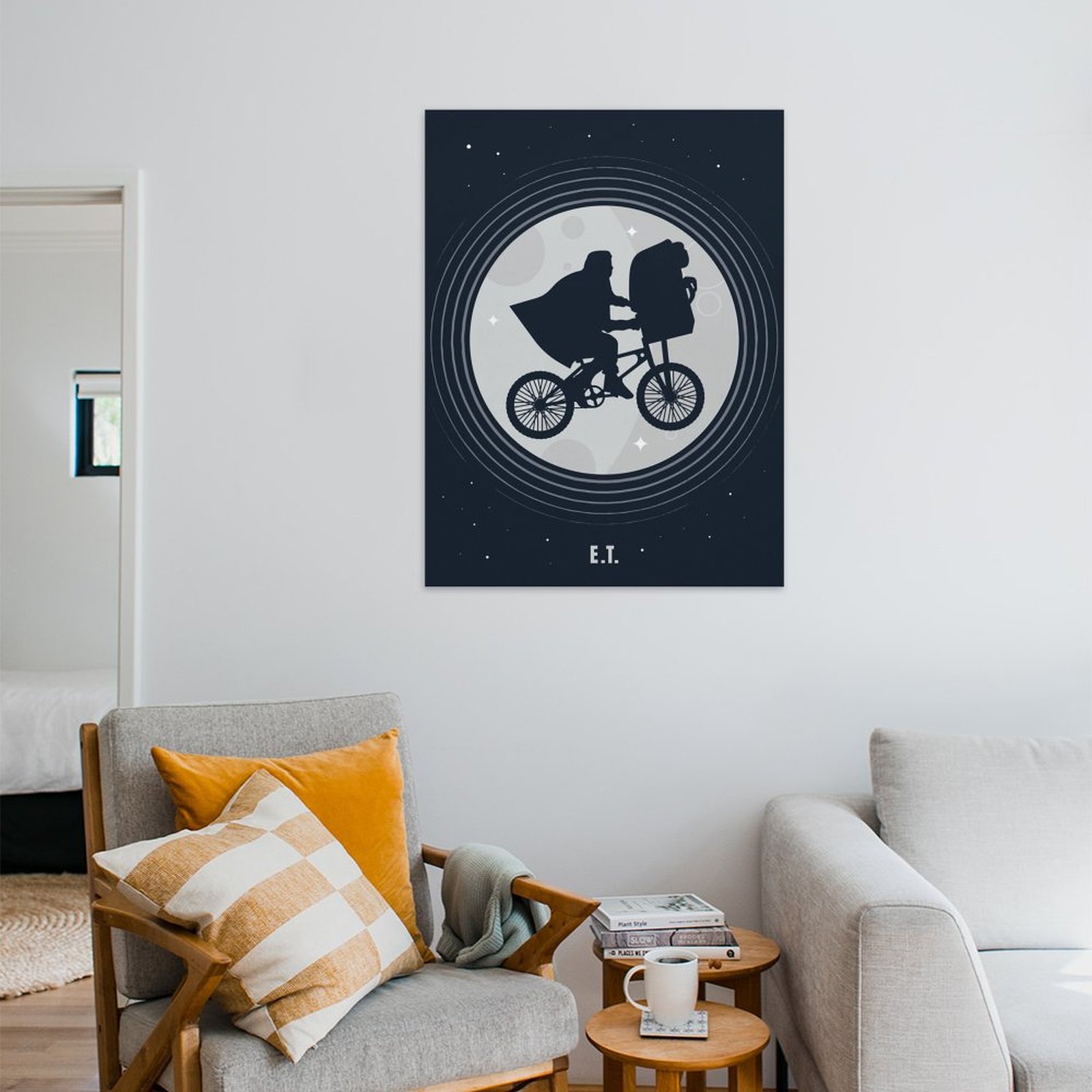 E.T. Minimalistic 1
