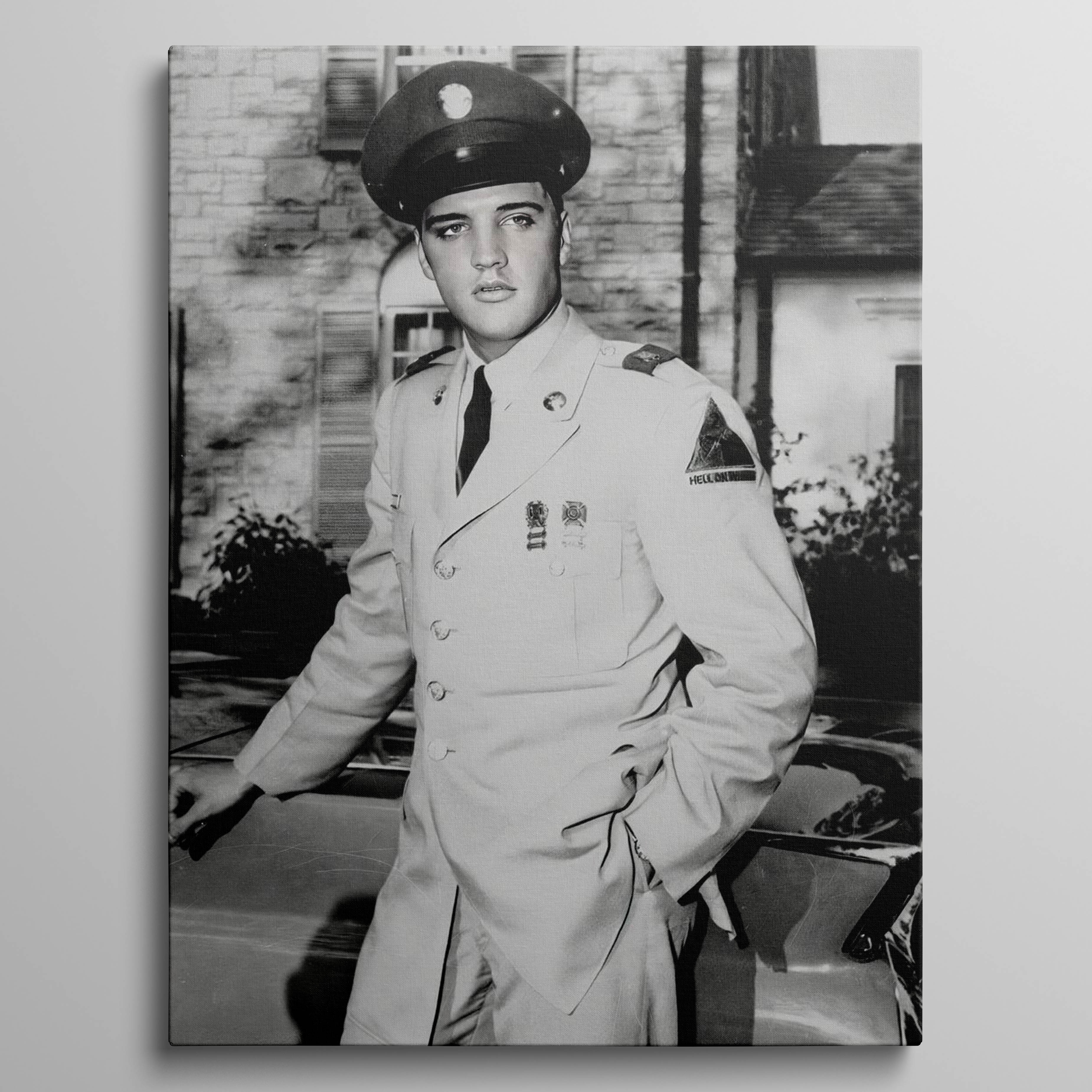 Elvis Presley photo 18