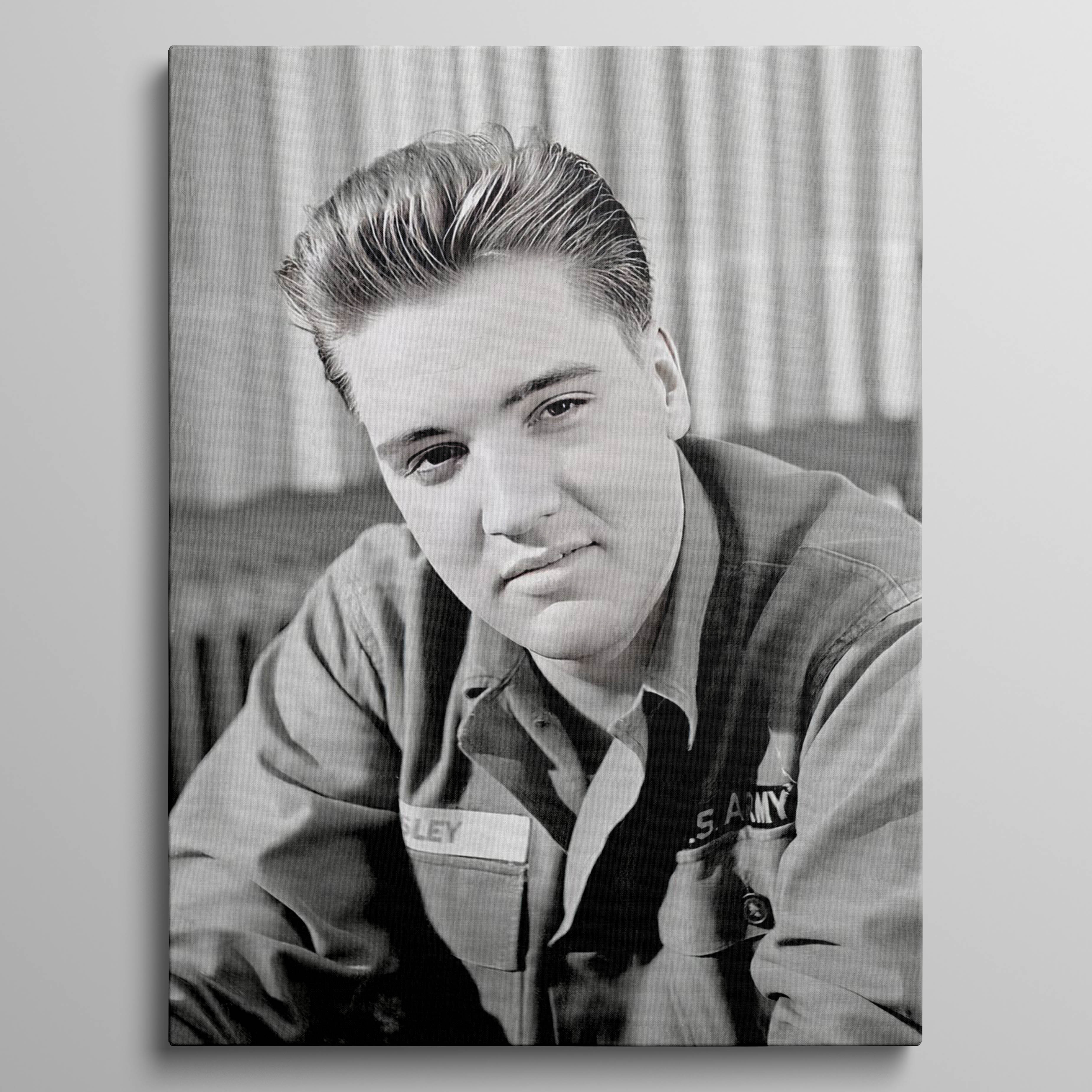 Elvis Presley photo 20