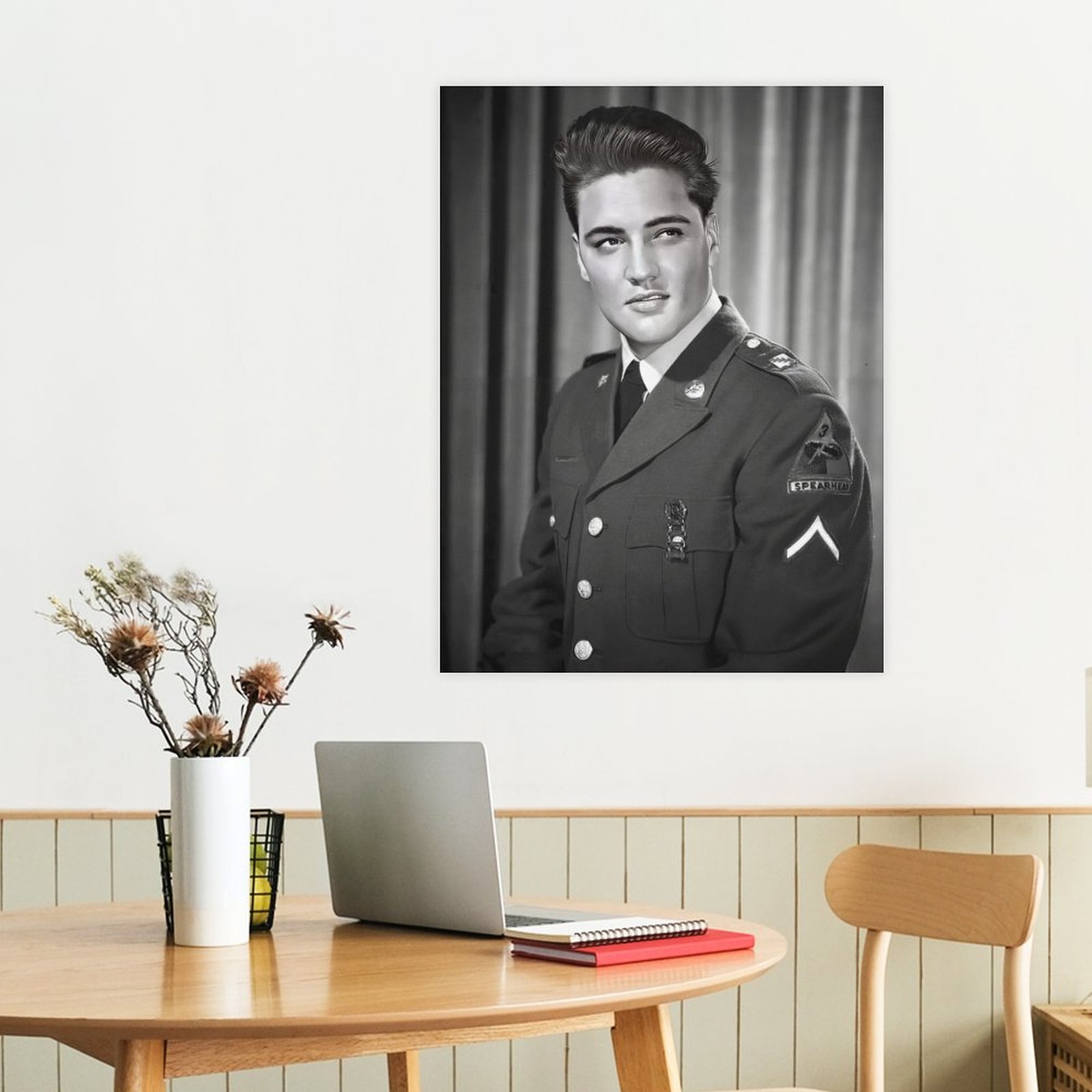 Elvis Presley photo 23