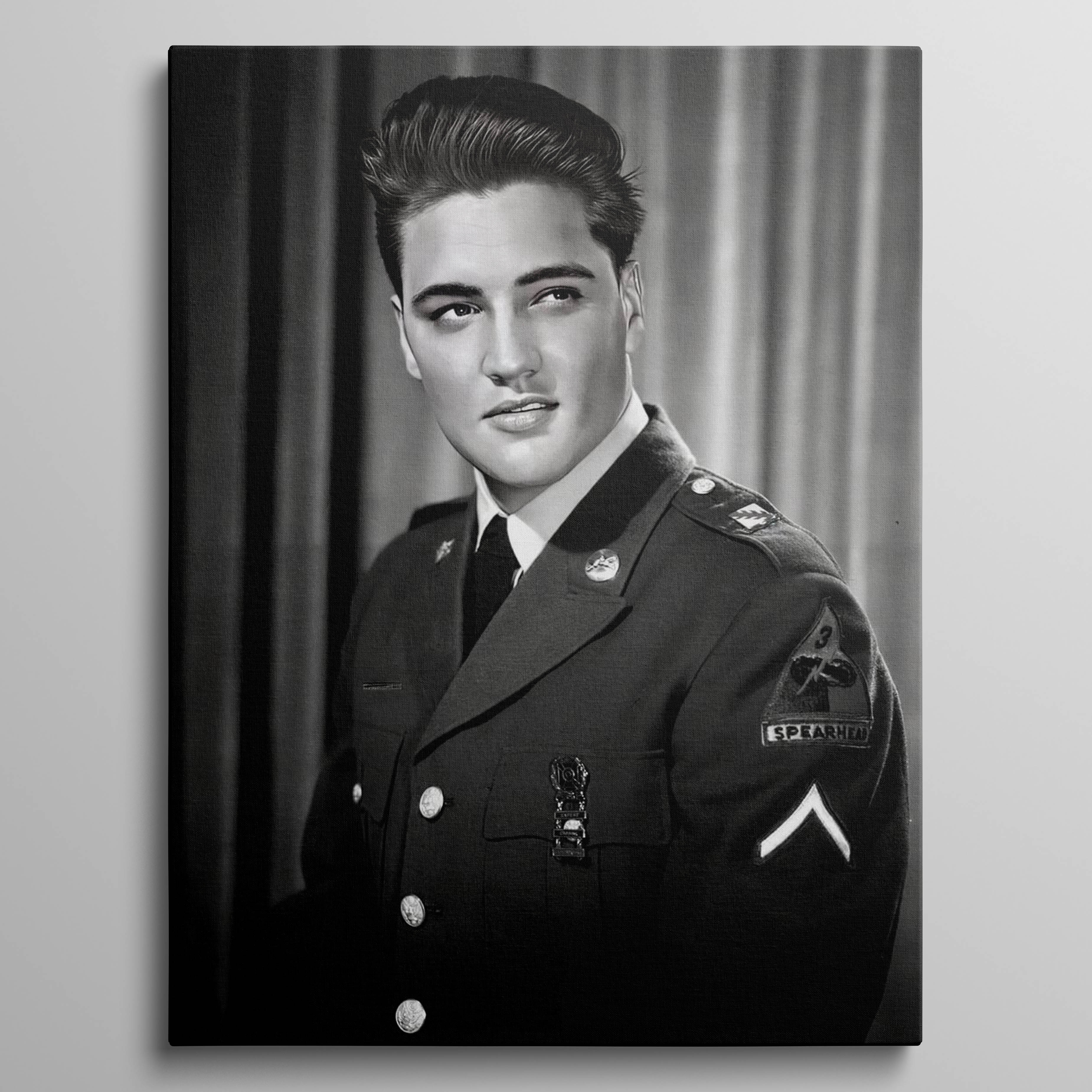 Elvis Presley photo 23