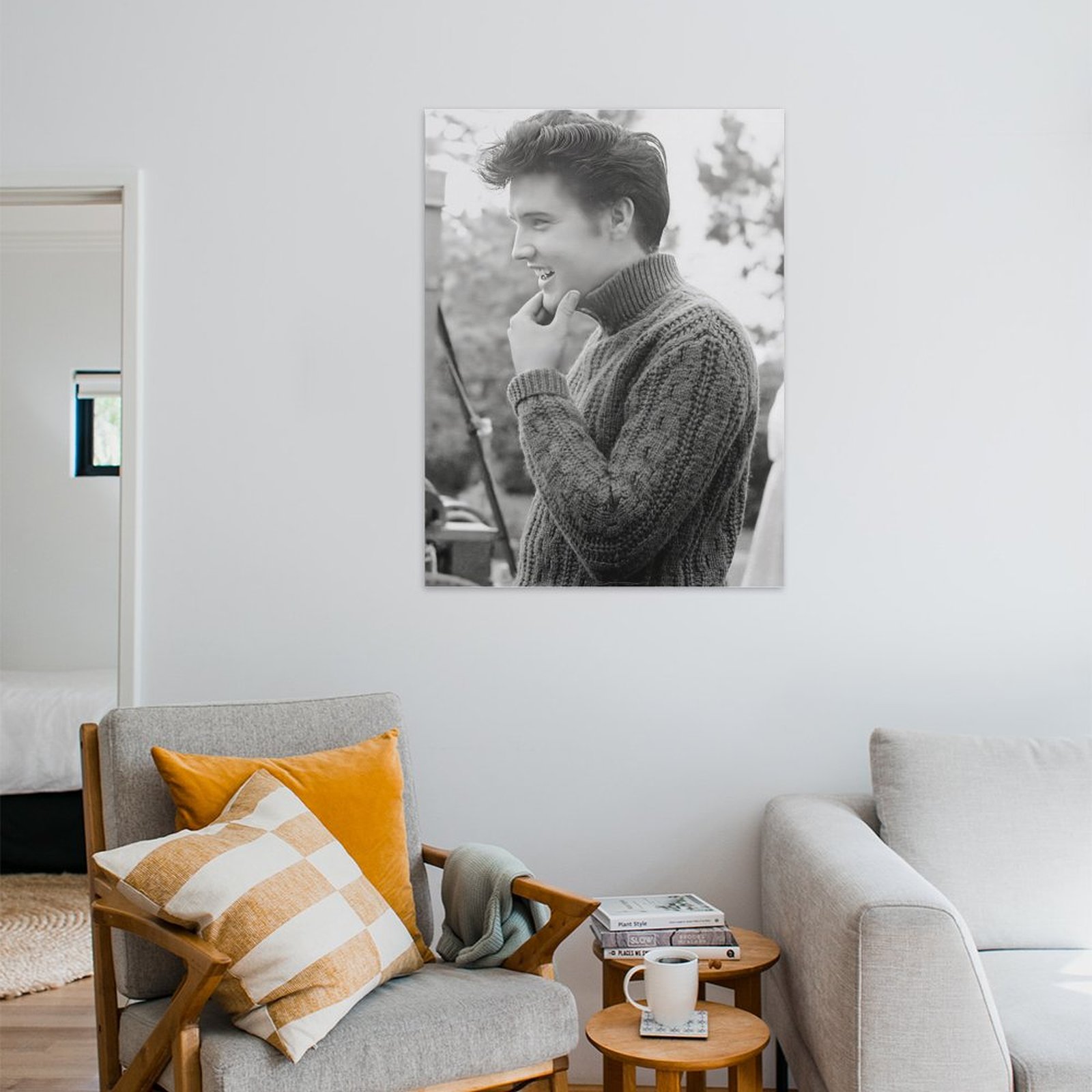 Elvis Presley photo 2