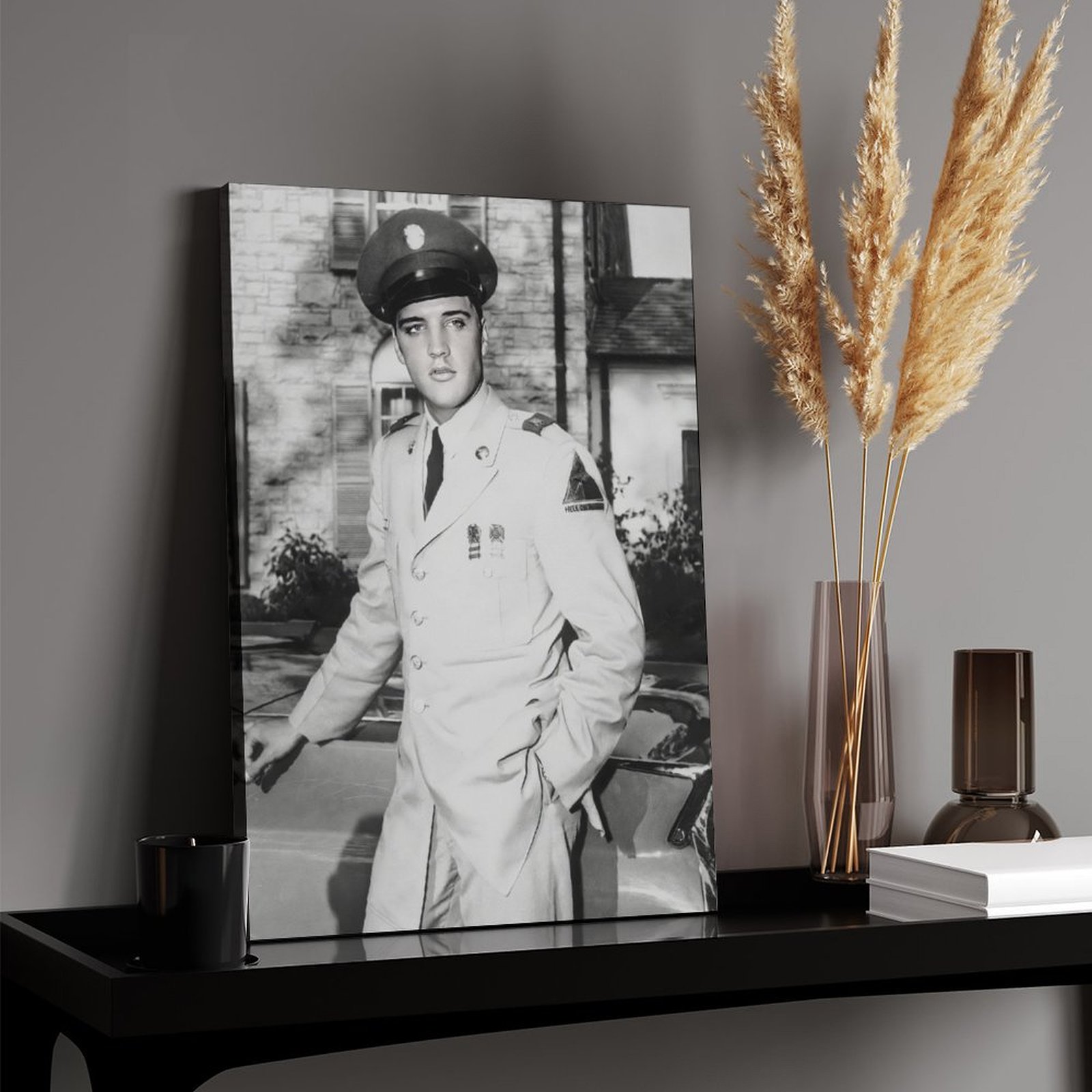 Elvis Presley photo 18