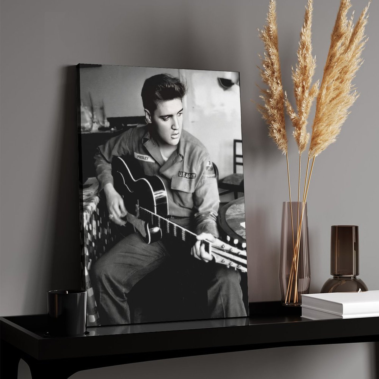 Elvis Presley photo 21