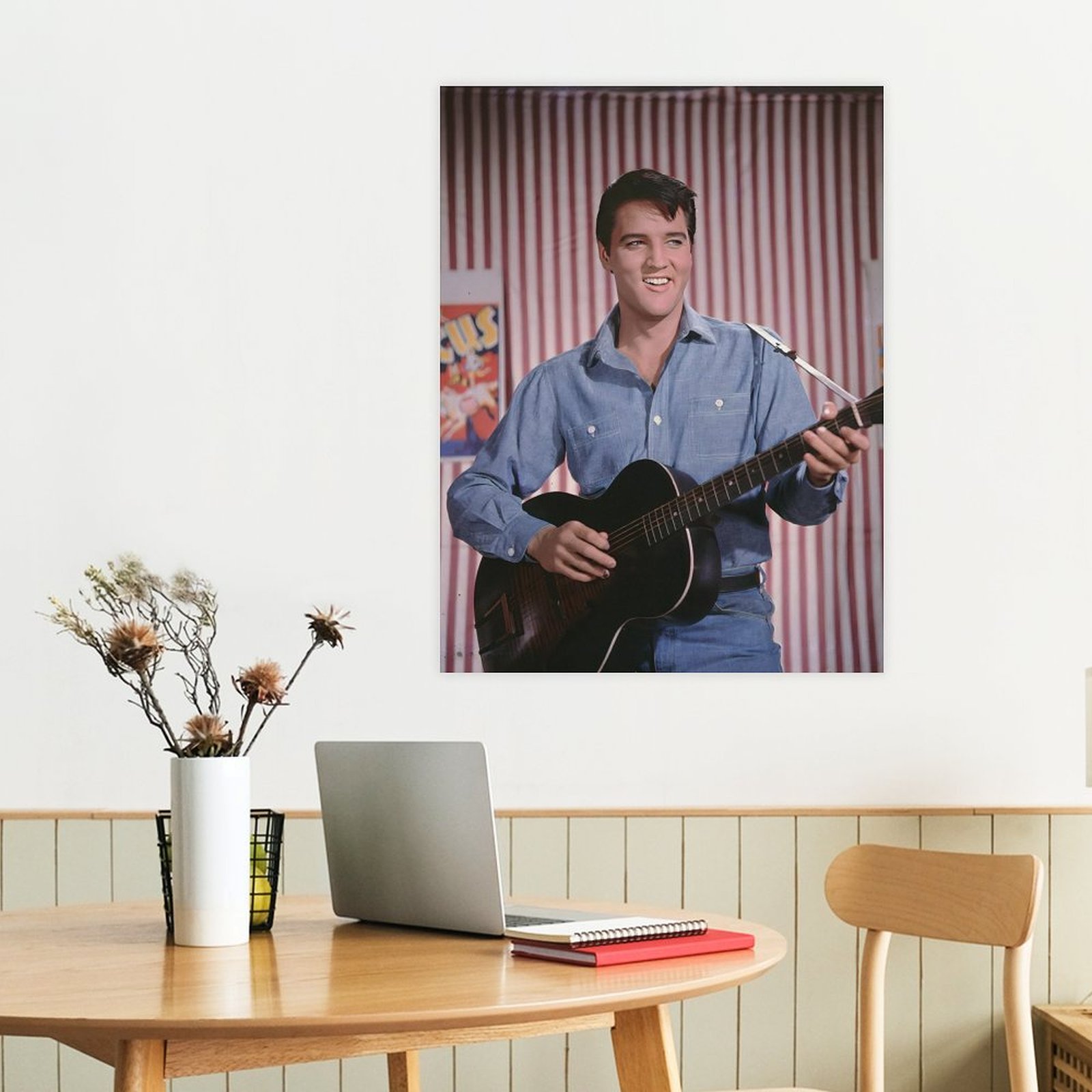 Elvis Presley photo 8