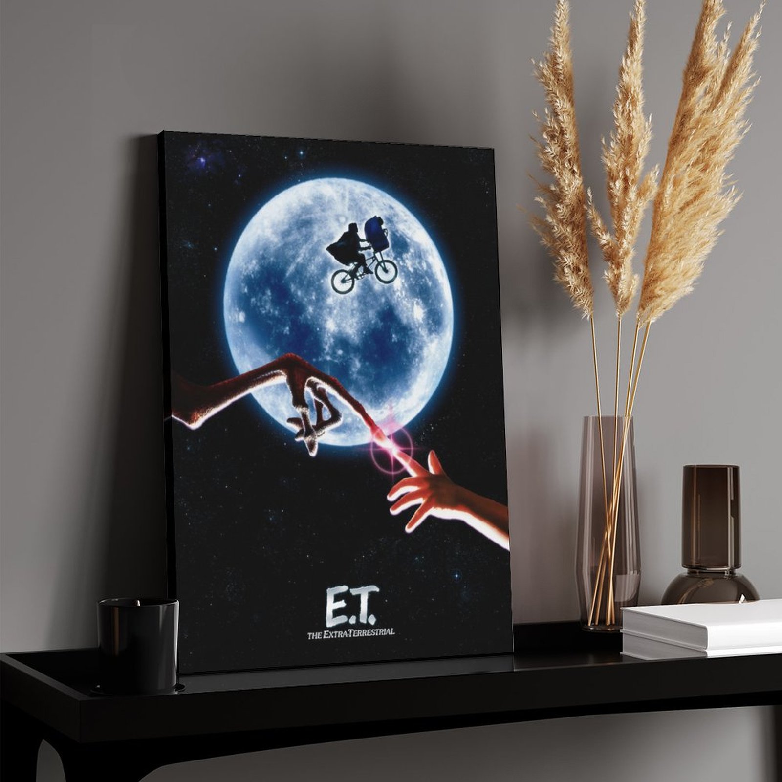 E.T. Official Movie Art