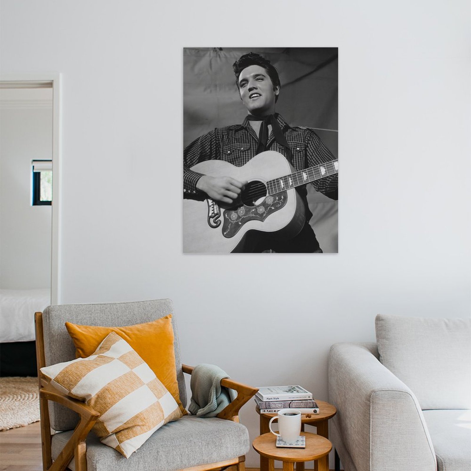 Elvis Presley photo 1