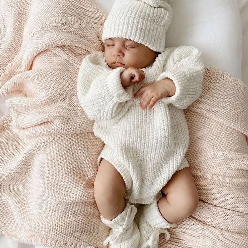 Chunky Knit Romper - 6 Colours available - Newborn to 12M - Newborn photoshoot - First outfit - White, Honey, Lilac, Blue, Sage and Blush