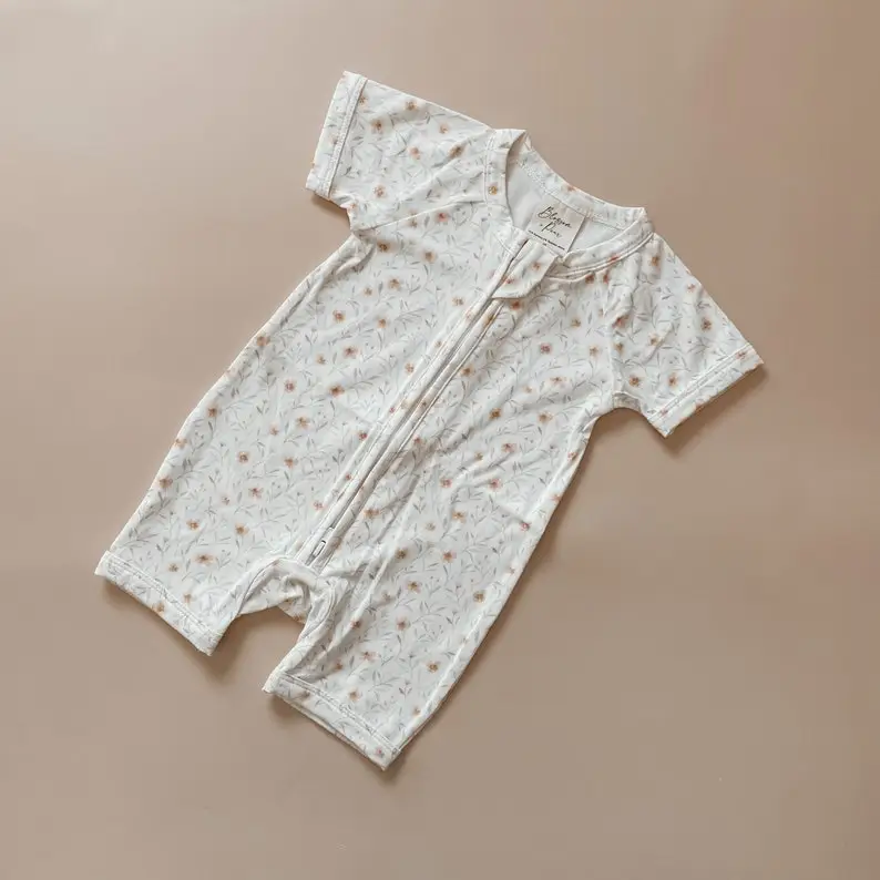 Short Sleeved Baby Zip Romper - Bamboo Romper - Zip suit - Baby Announcement Outfit - One piece - Newborn - Short Sleeve - Summer Clothes