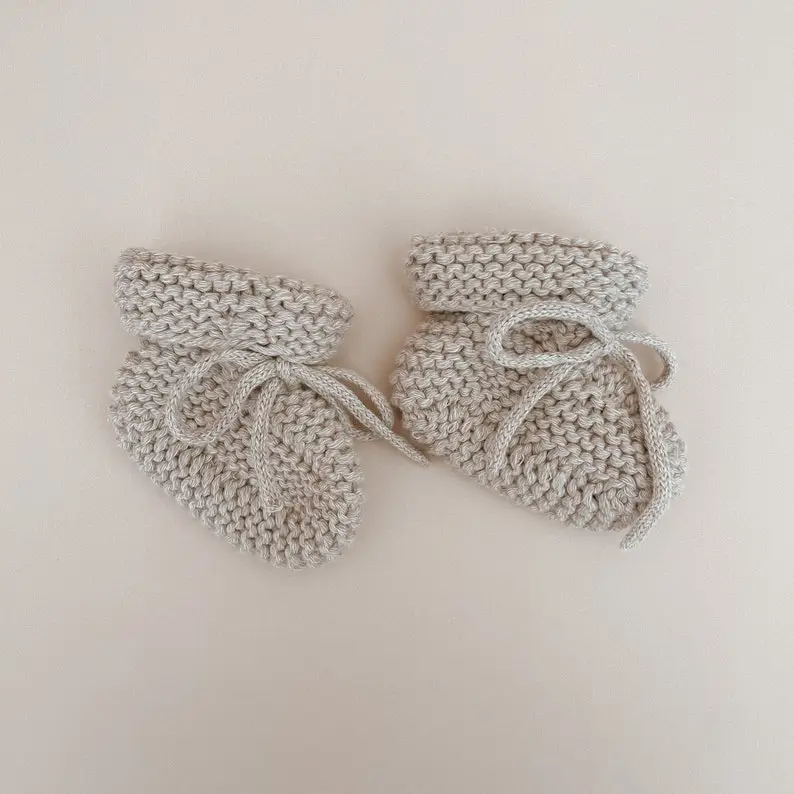 Knitted Booties - Newborn-6M - Baby Socks - Newborn Baby Announcement Outfit - Heirloom Knit Clothing -Baby Boy or Girl -4 colours available