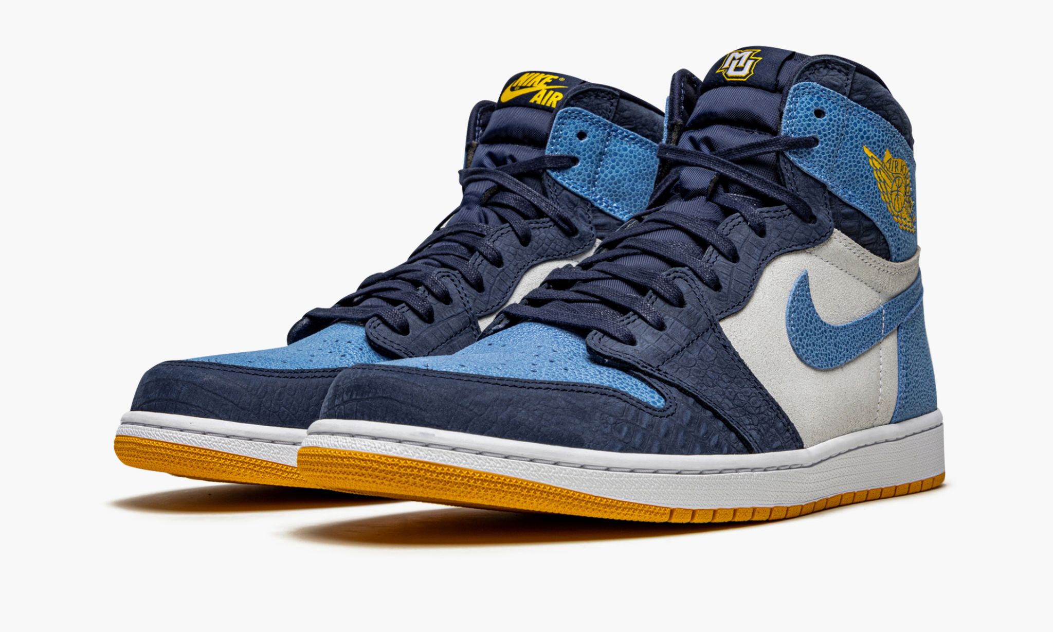 Air Jordan 1 Retro High OG “Marquette PE”