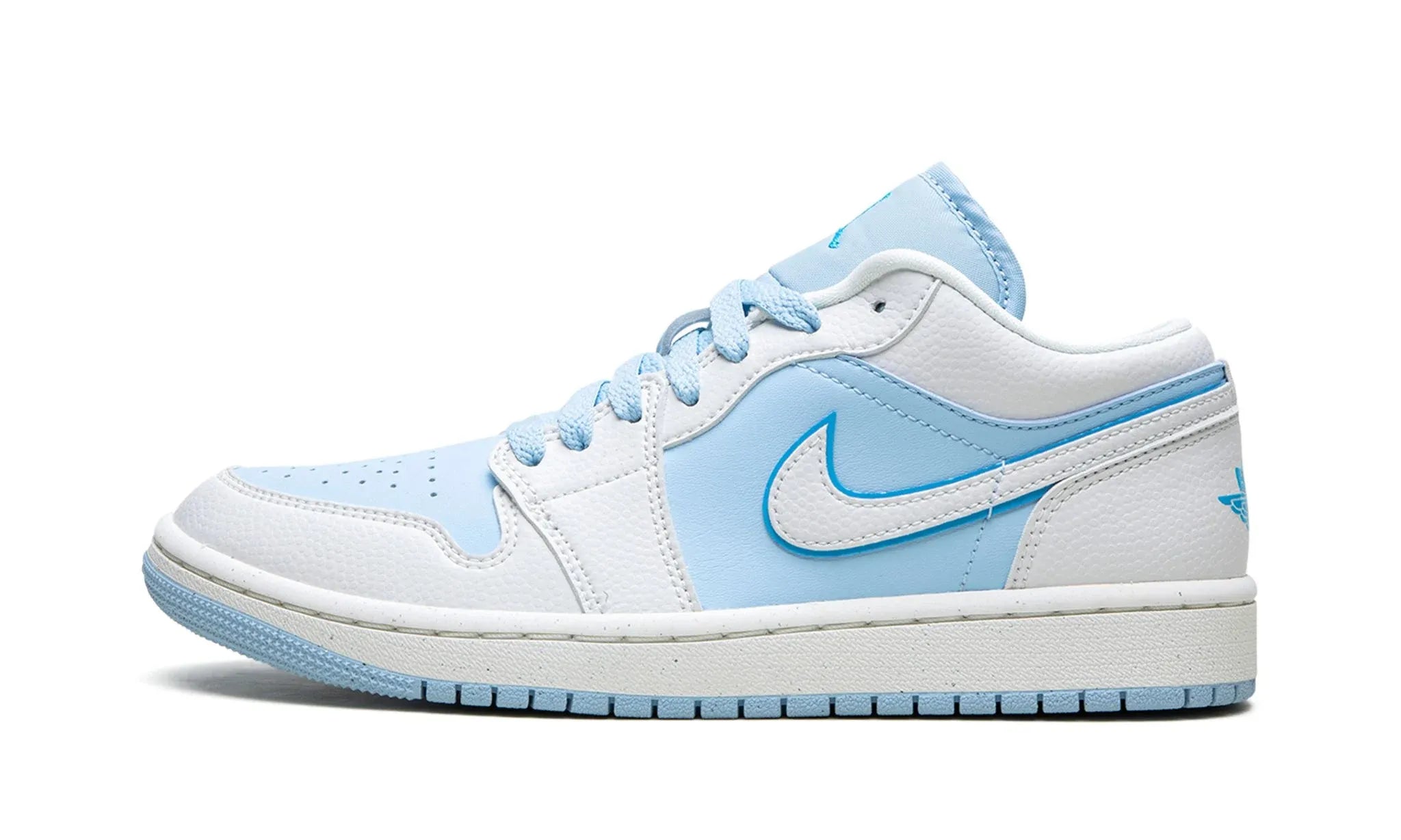Air Jordan 1 LOW SE Ice Blue – DV1299-104