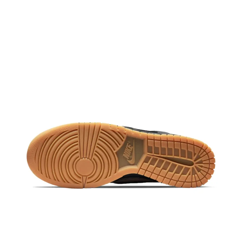 Dunk Low Scrap Black Gum – DB0500-001