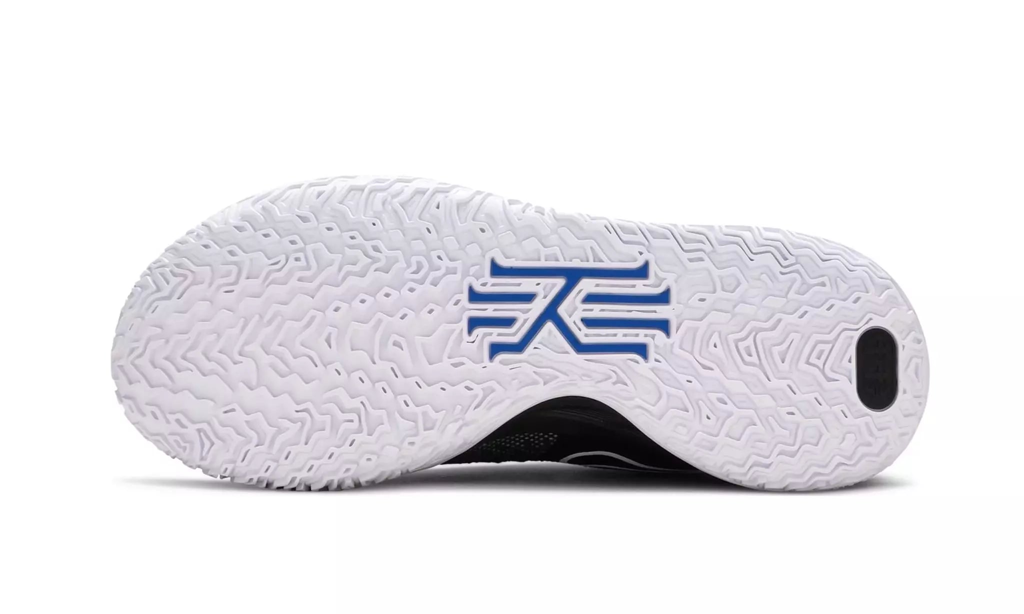 Kyrie 7 BK Black – CQ9326-002/CQ9327-002