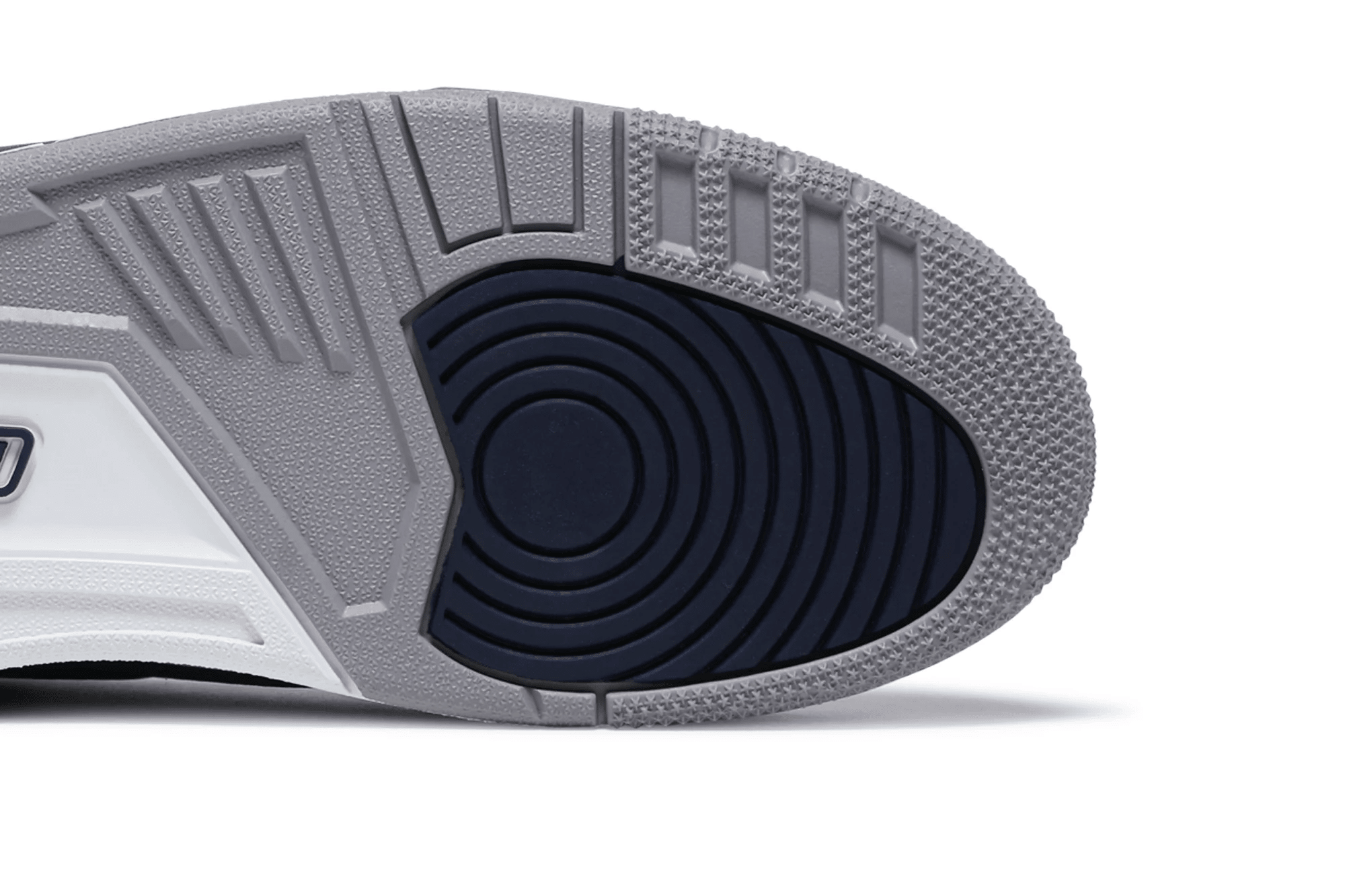 Air Jordan 3 Retro ‘Georgetown’CT8532-40