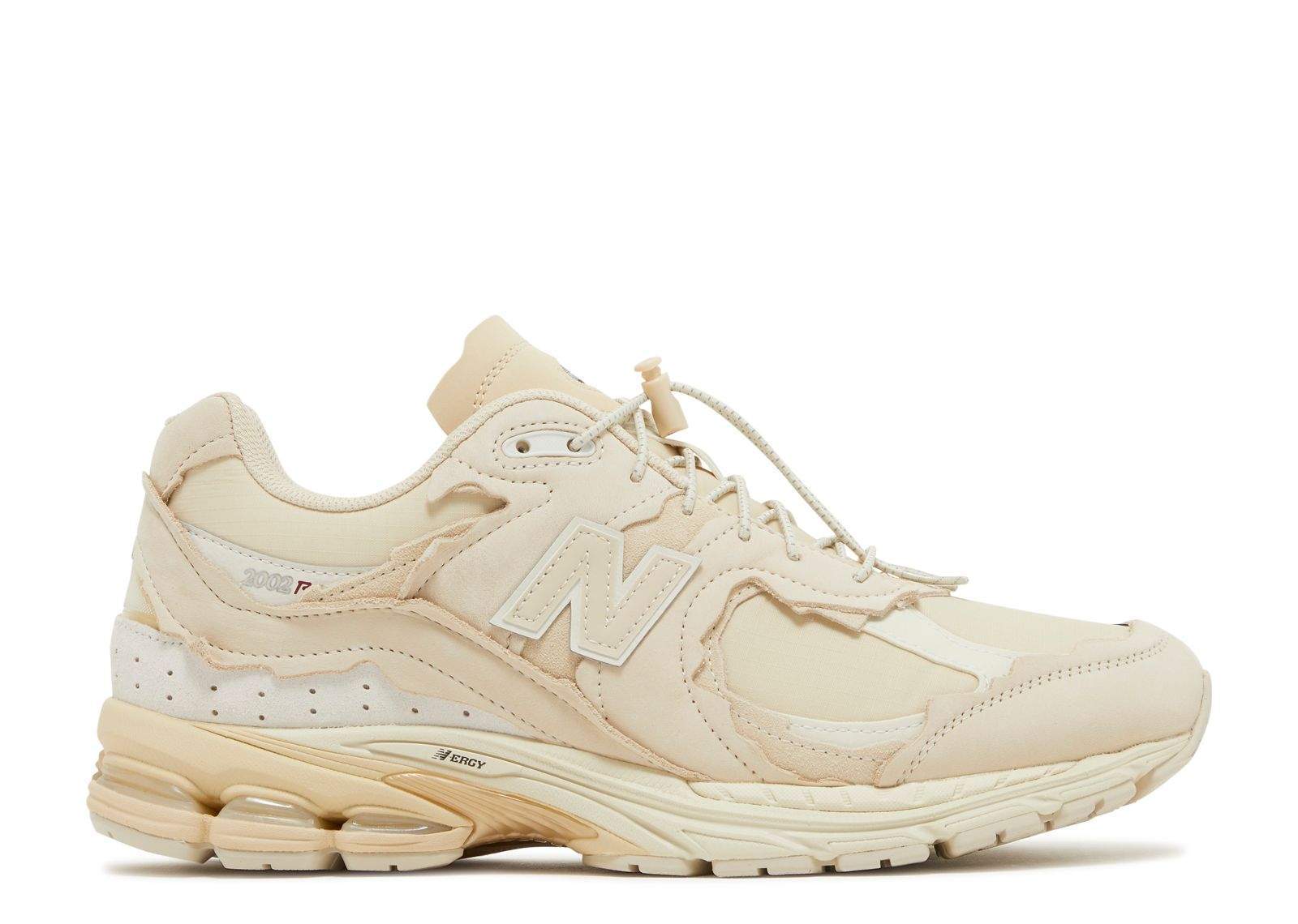 New Balance 2002 R Protection Pack Sandstone Everlasting Sneaker