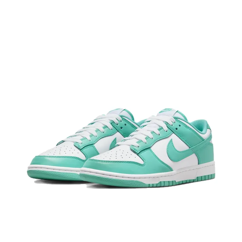 Dunk Low ‘Clear Jade’ – DV0833-101