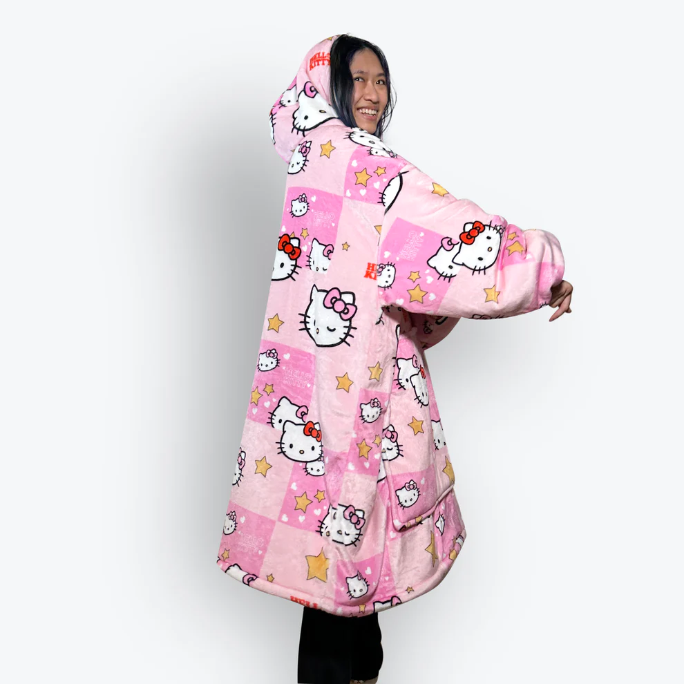 Kitty White Oversized Blanket Hoodie