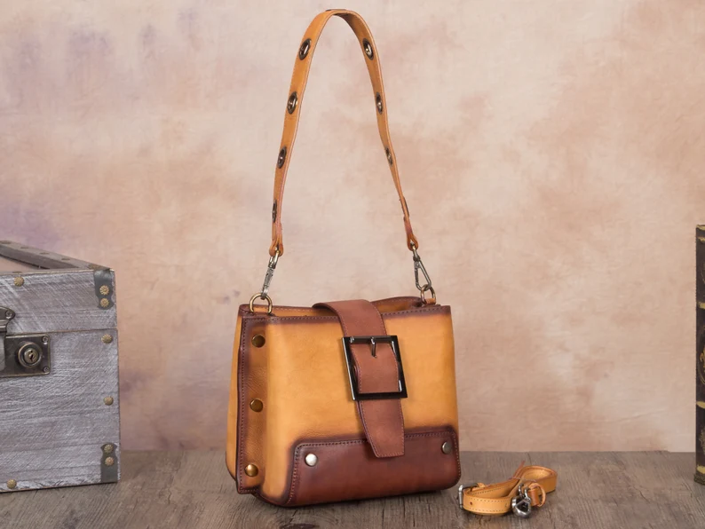 Genuine Leather Crossbody Bag for Women Vintage Shoulder Satchel with Convertible Double Straps Personalization Festival Gift Handbag