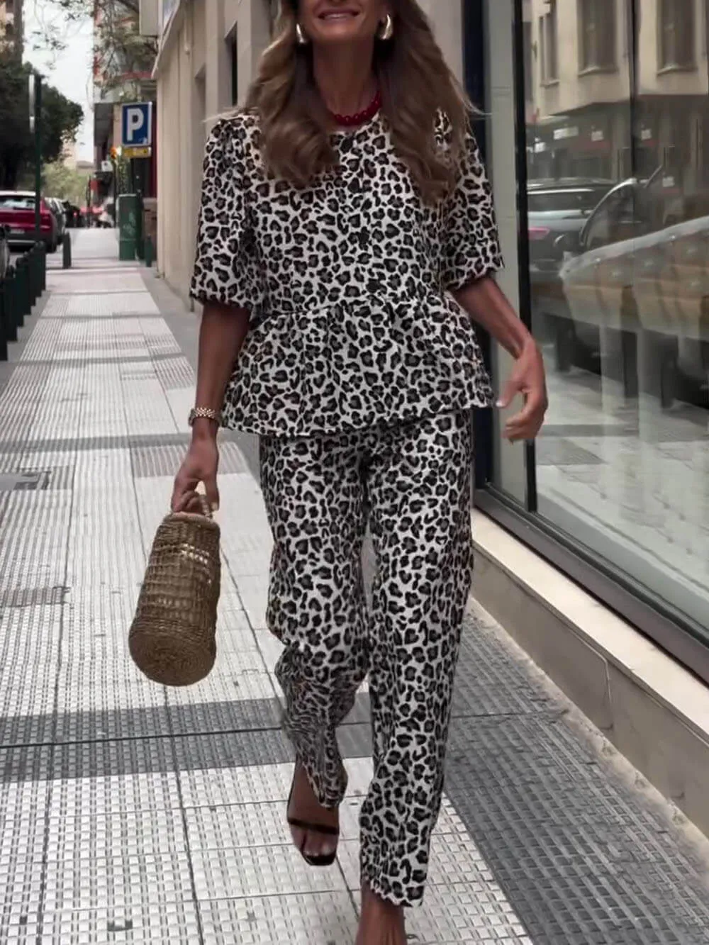 Casual Leopard Print Top And Pants Set
