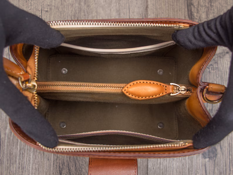 Genuine Leather Crossbody Bag for Women Vintage Shoulder Satchel with Convertible Double Straps Personalization Festival Gift Handbag