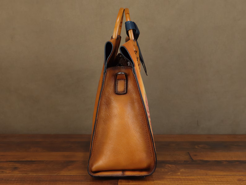 Genuine Leather Handbag for Women Hand Painted Cat Animal Personalized Custom Pattern Handmade Tote Bag Crossbody Shoulder Bag Satchel Purse