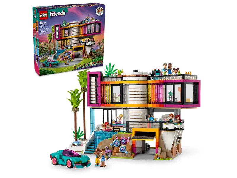 Andrea's Modern Mansion