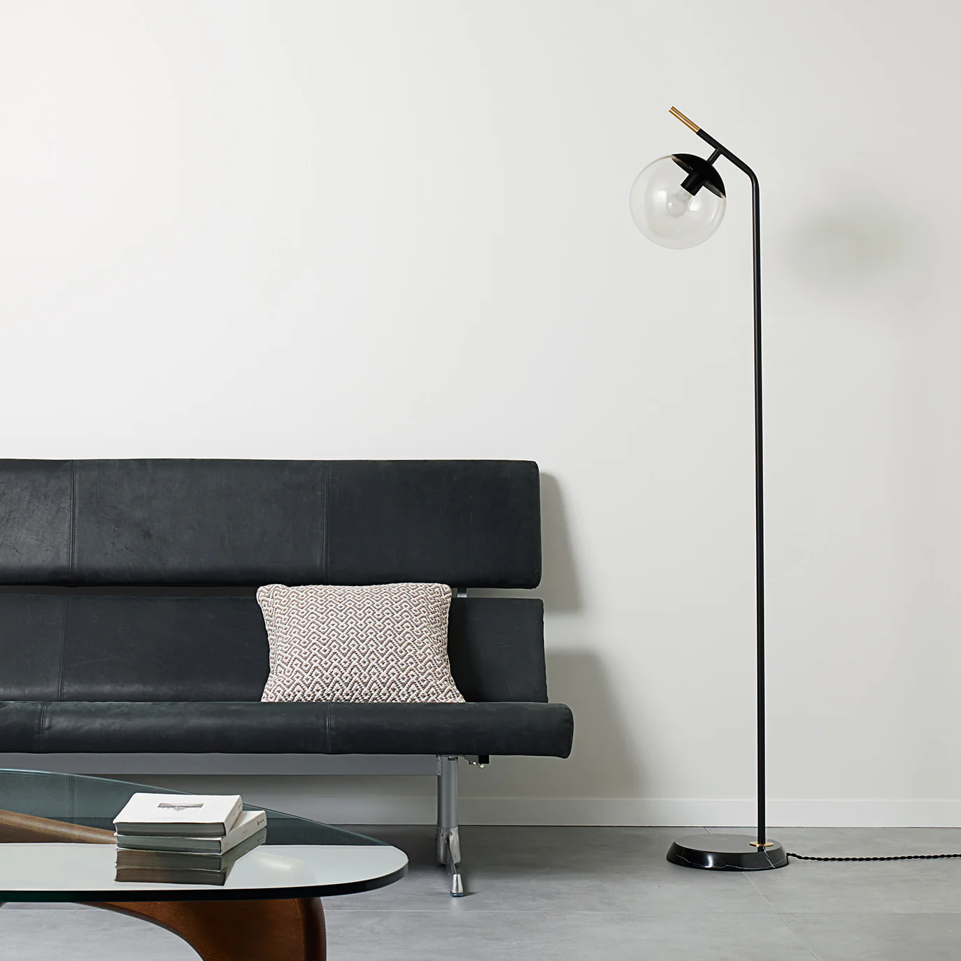 Bliss-floor lamp 2