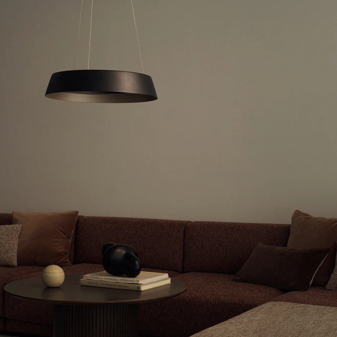 Loop LED-pendant light