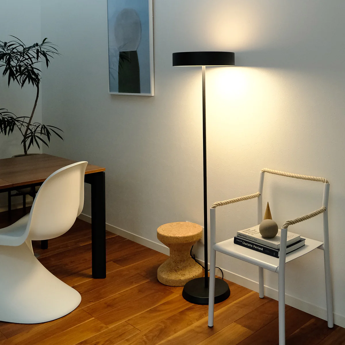 Glow LED-floor lamp