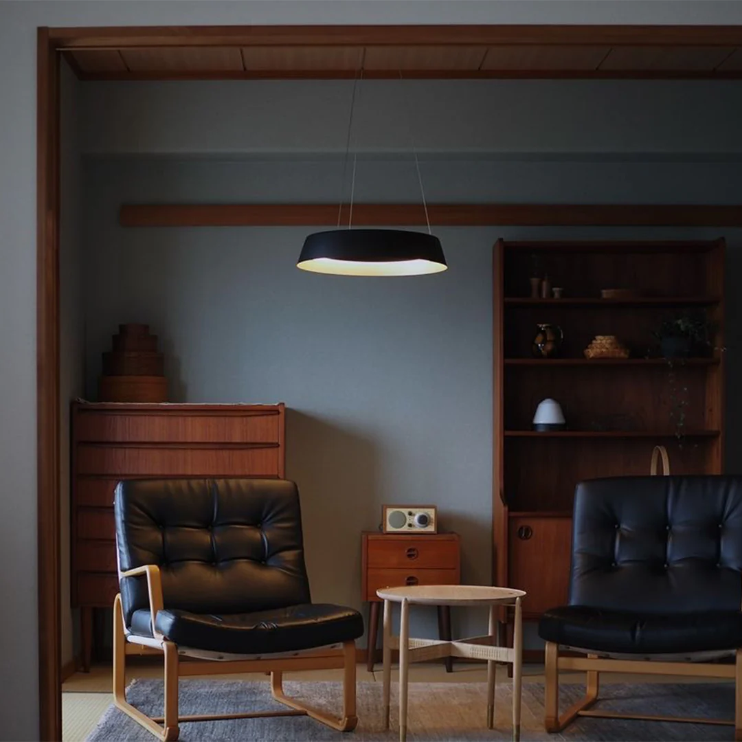 Loop LED-pendant light