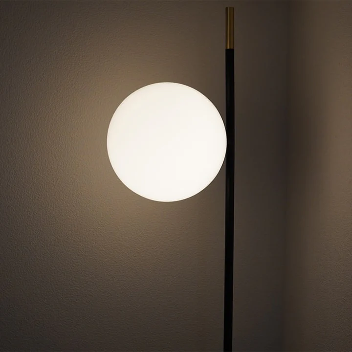 Bliss-floor lamp