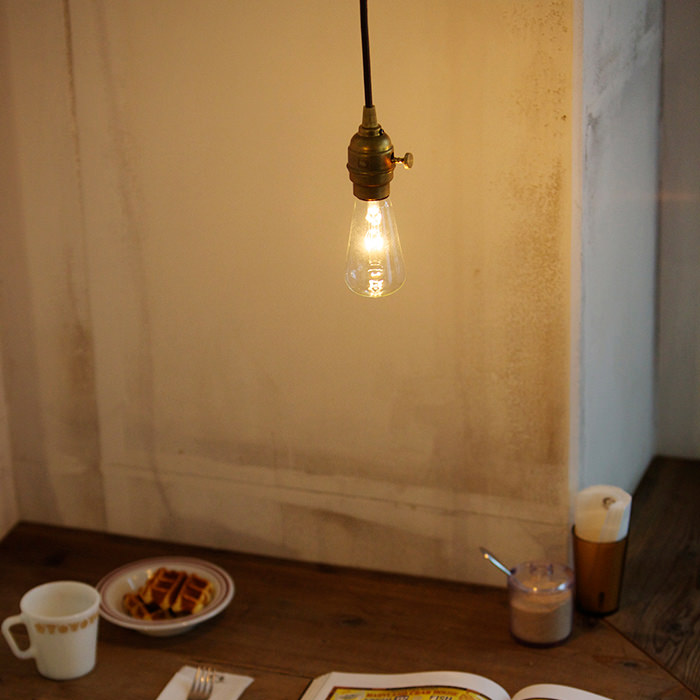 小型ペンダントライト・真鍮【Laiton】