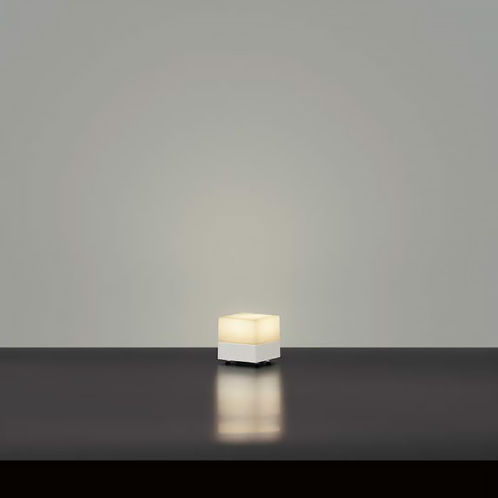 Luna Pearl Square テーブルランプ