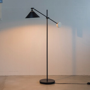 Turoフロアスタンドライト