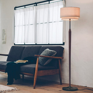 Svante フロアスタンド