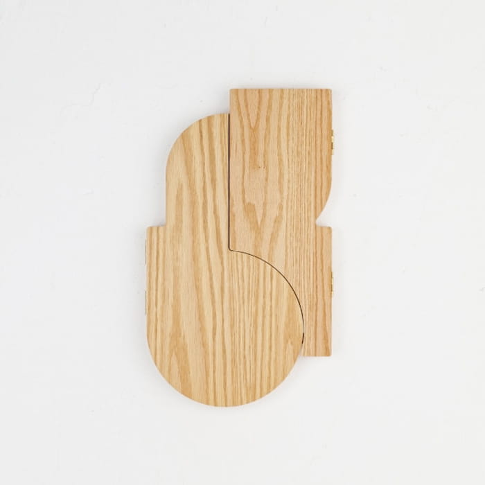 ソルティール ウォールミラー｜扉付き