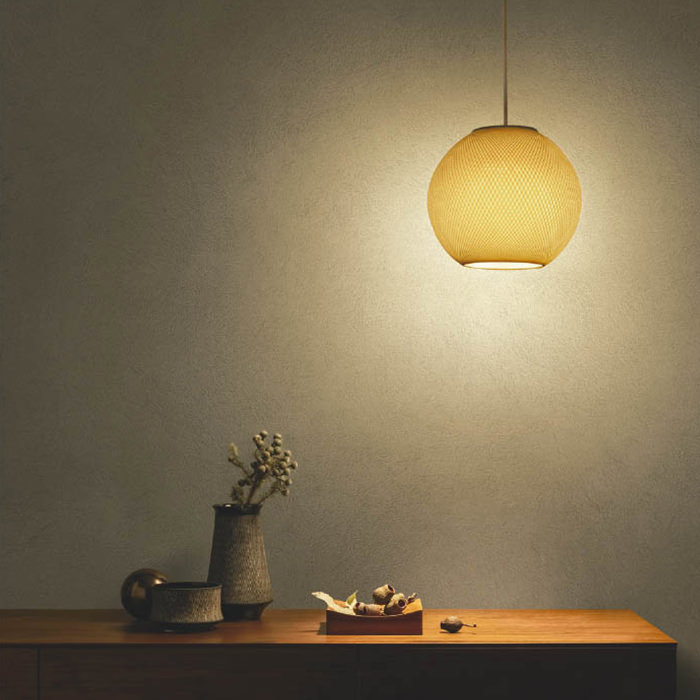 Japan Mininal シルク ペンダントライト・黒コード｜40W相当