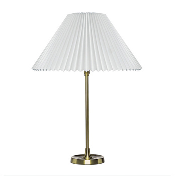 MODEL 307・テーブルランプ | LE KLINT