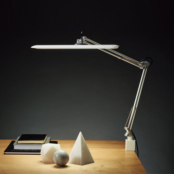 Z-10G デスクライト・ホワイト・昼白色・調光｜クランプ式
