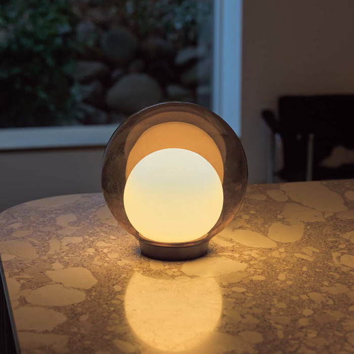 MORE STYLES・Φ220 アンバー・スタンドライト