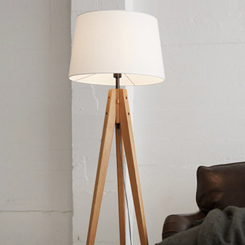 フロアスタンド 布・ホワイト色 バーチ材 リビング照明｜スタンドライト